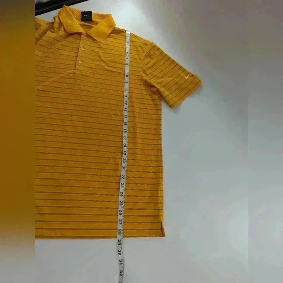 Nike Dri- Fit men's Nike Golf yellow polo size medium shirt - Picture 5 of 8